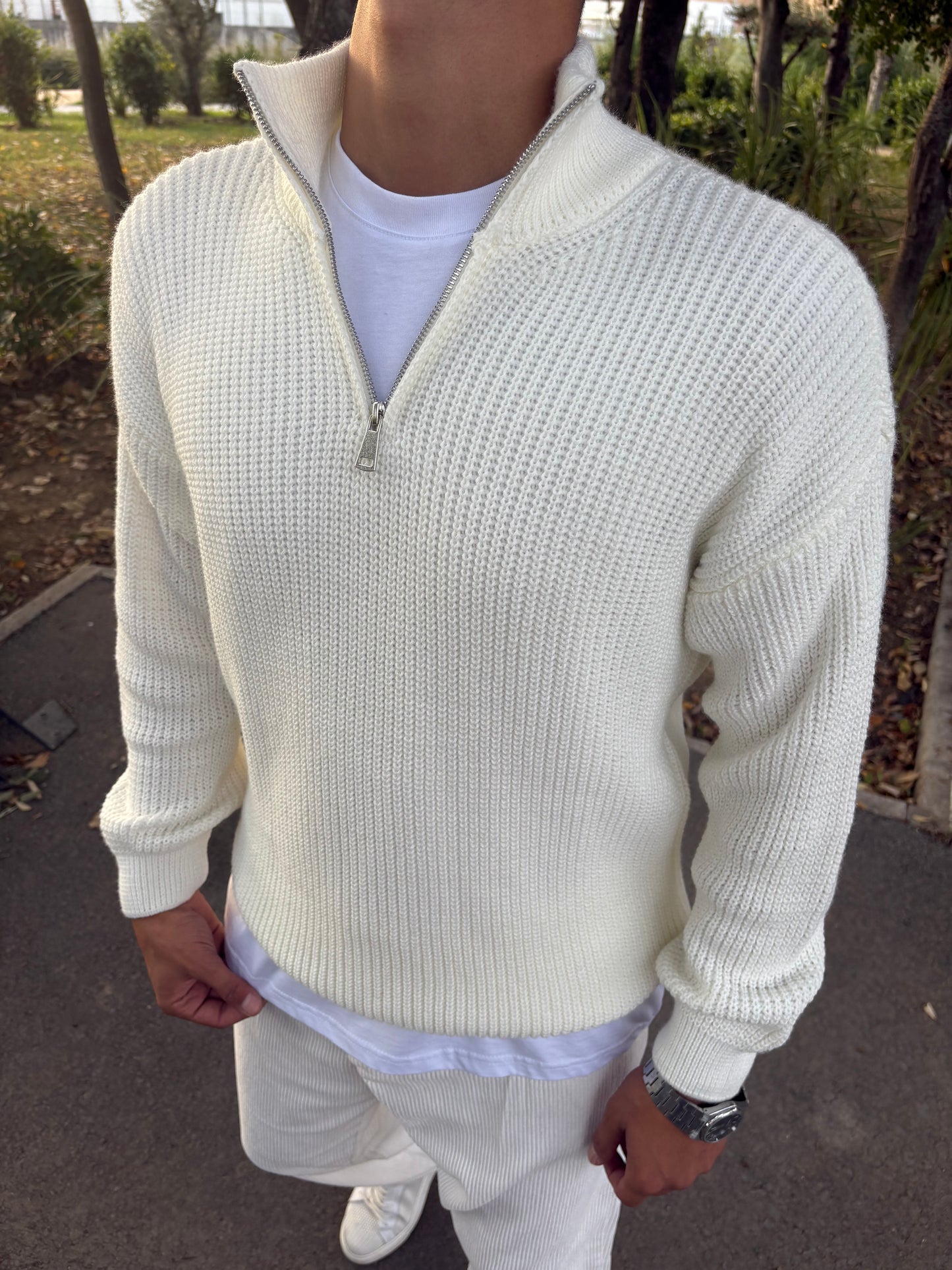 YARIM FERMAUAR TRİKO SWEATSHİRT BEYAZ