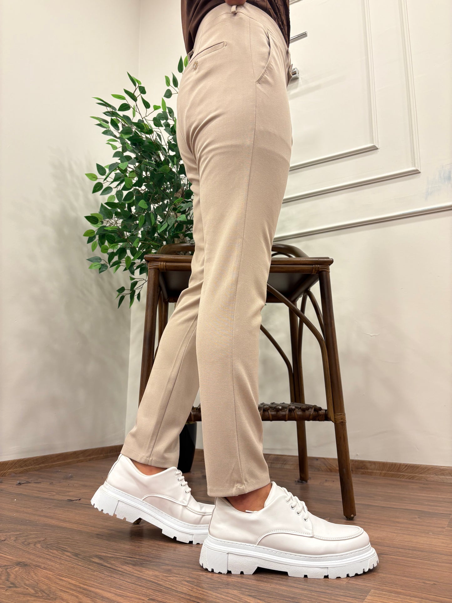 DİL DETYALI KUMAŞ PANTOLON BEJ