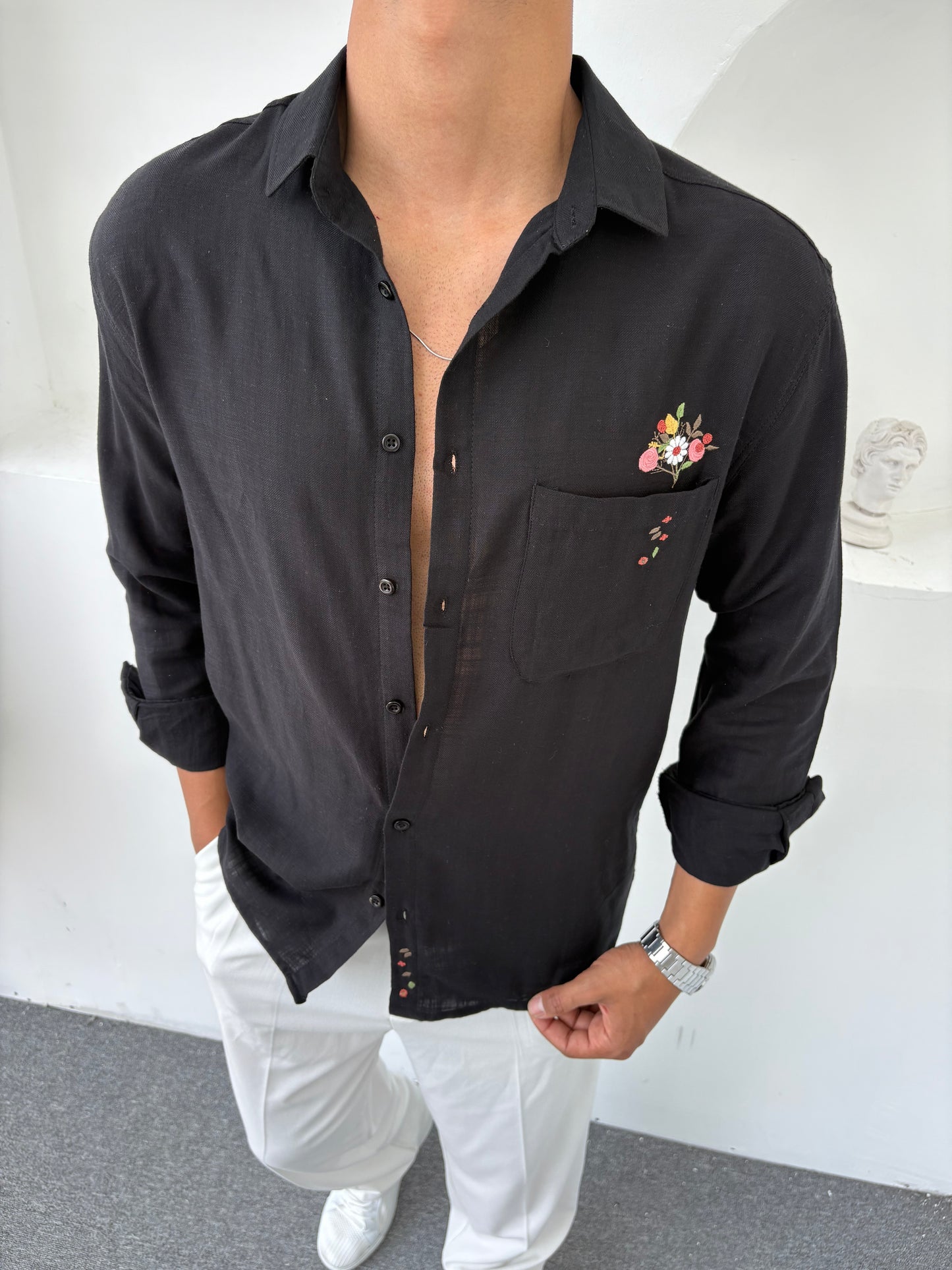 ÇEPLI NAKIŞ DETAYLI OVERSİZE MÜSLIM GÖMLEK SİYAH