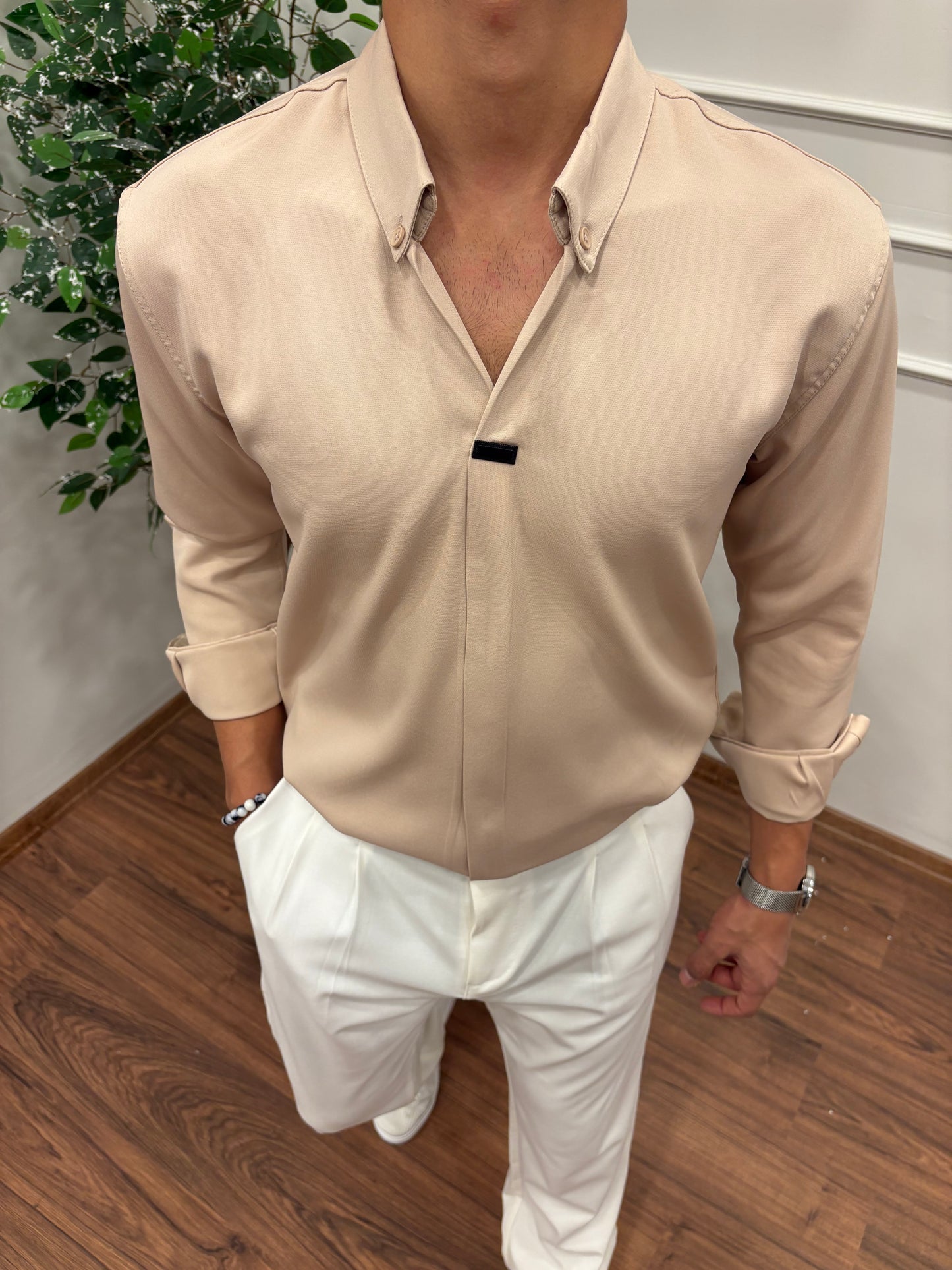 V YAKA DABIL KUMAŞ GÖMLEK BEJ