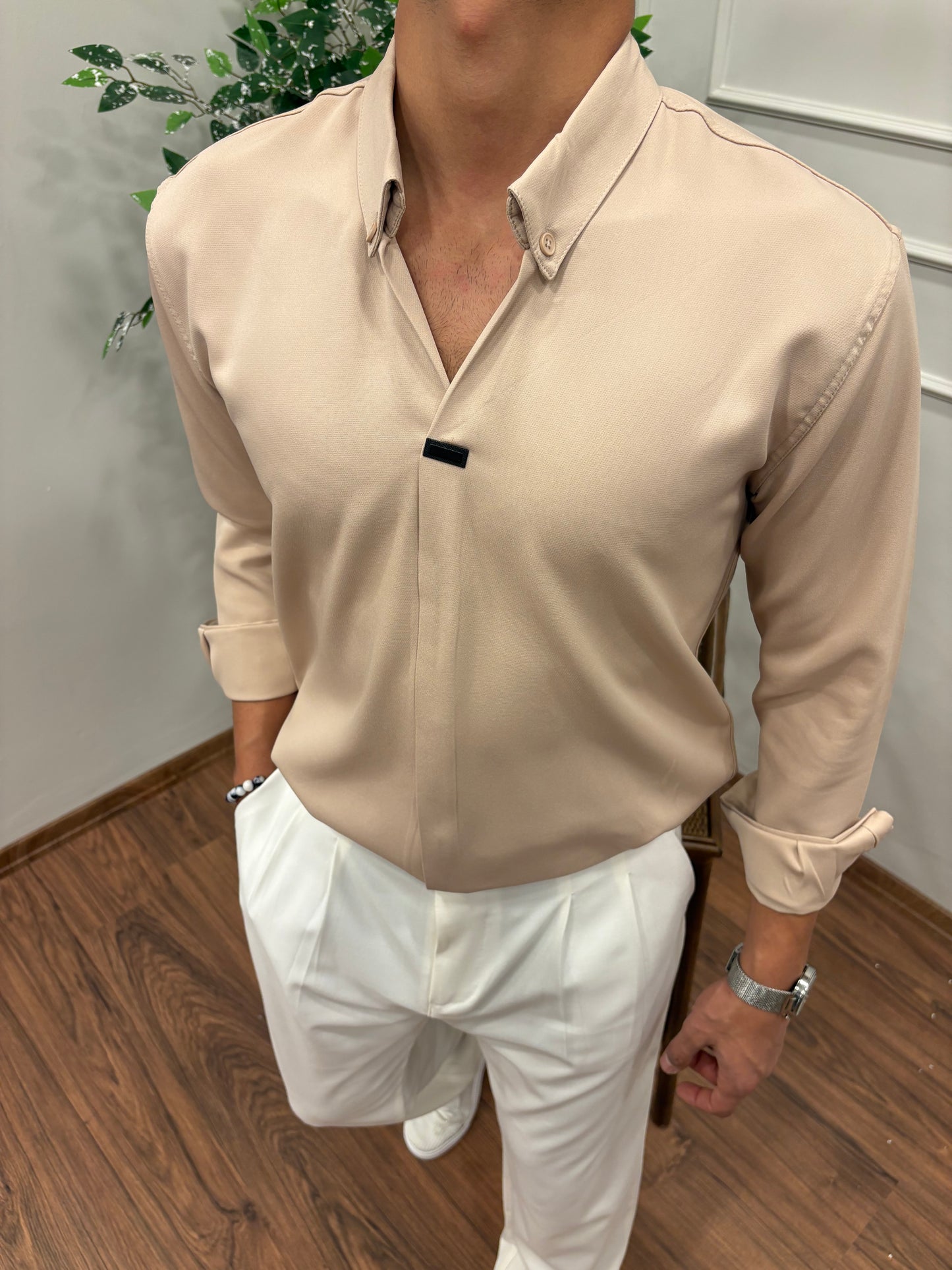 V YAKA DABIL KUMAŞ GÖMLEK BEJ