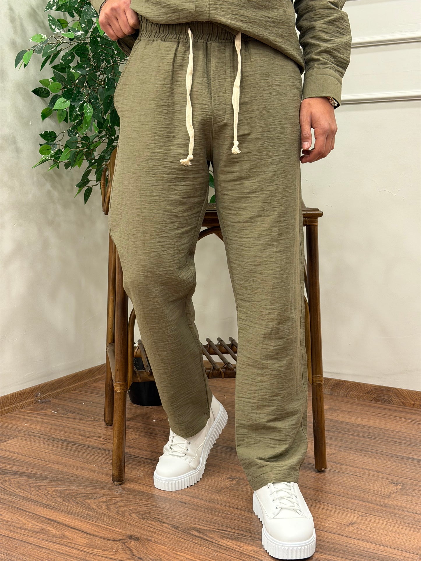 VİSKON KUMAŞ GÖMLEKLİ TAKIM HAKİ YEŞİLİ