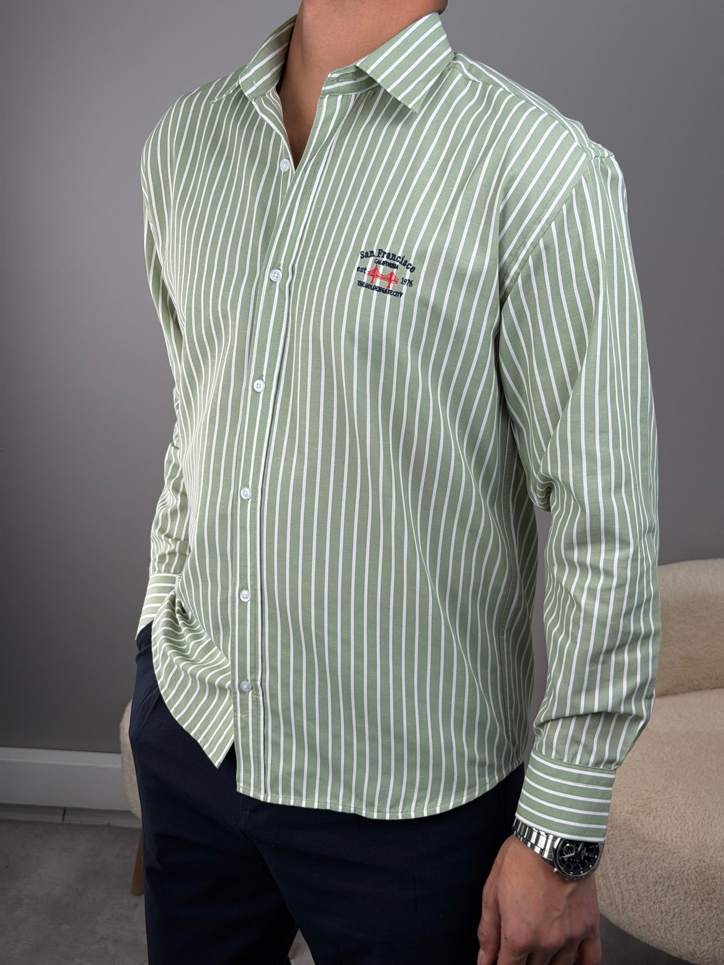 ÇİZGİLİ DİK YAKA KETEN GÖMLEK YEŞİL