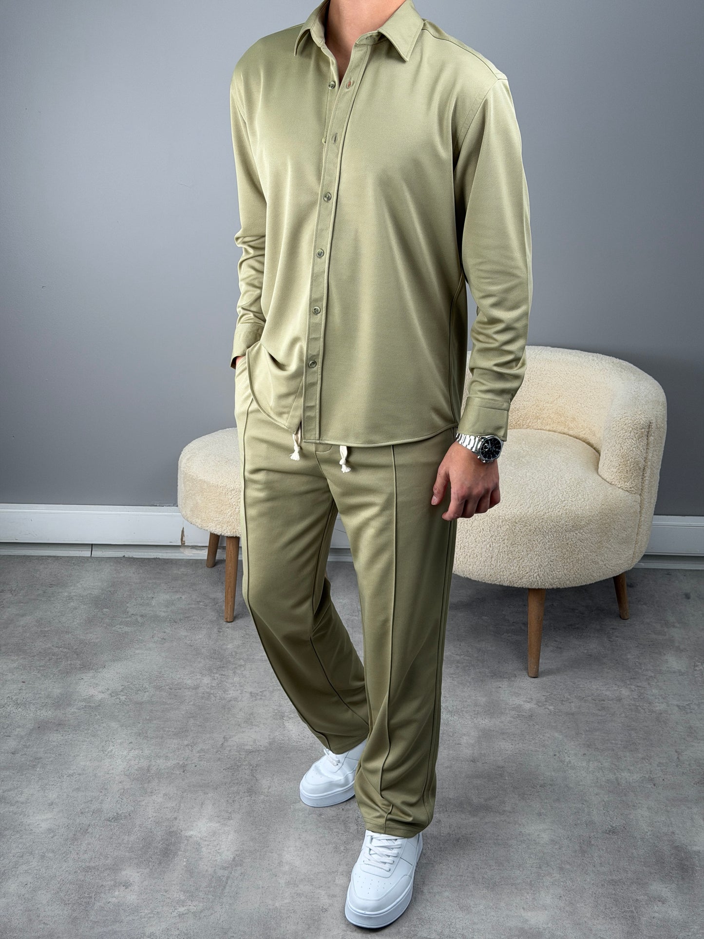 ÇİMA DETAYLI OVERSİZE GÖMLEKLİ TAKIM YEŞİL