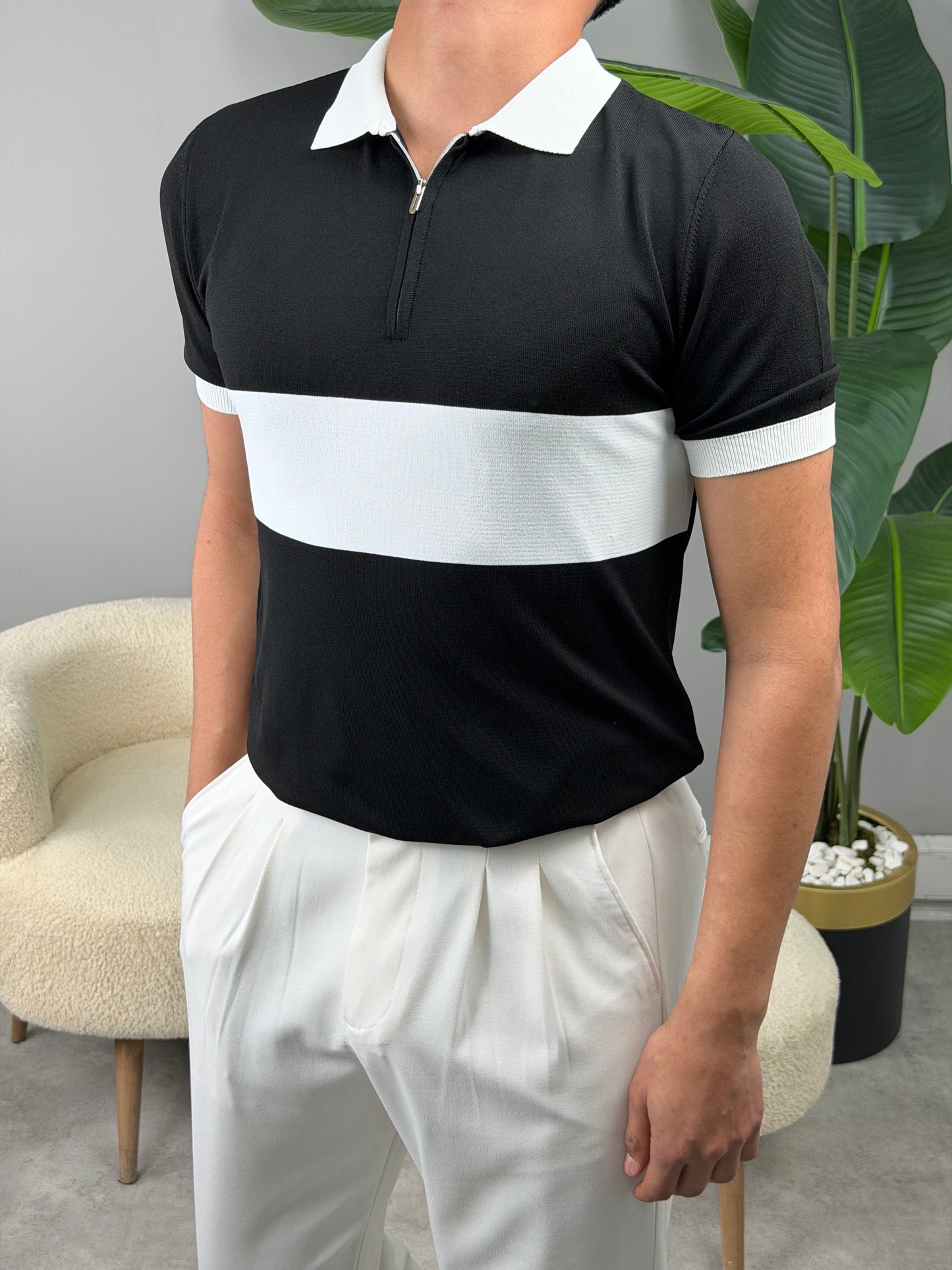 ŞERİTLİ YARIM FERMAUR POLO YAKA TSHİRT SİYAH