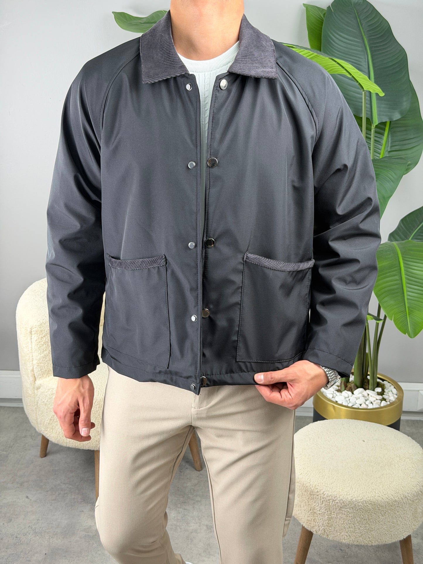 KADİFE YAKA MEVSİMLİK CEKET SİYAH