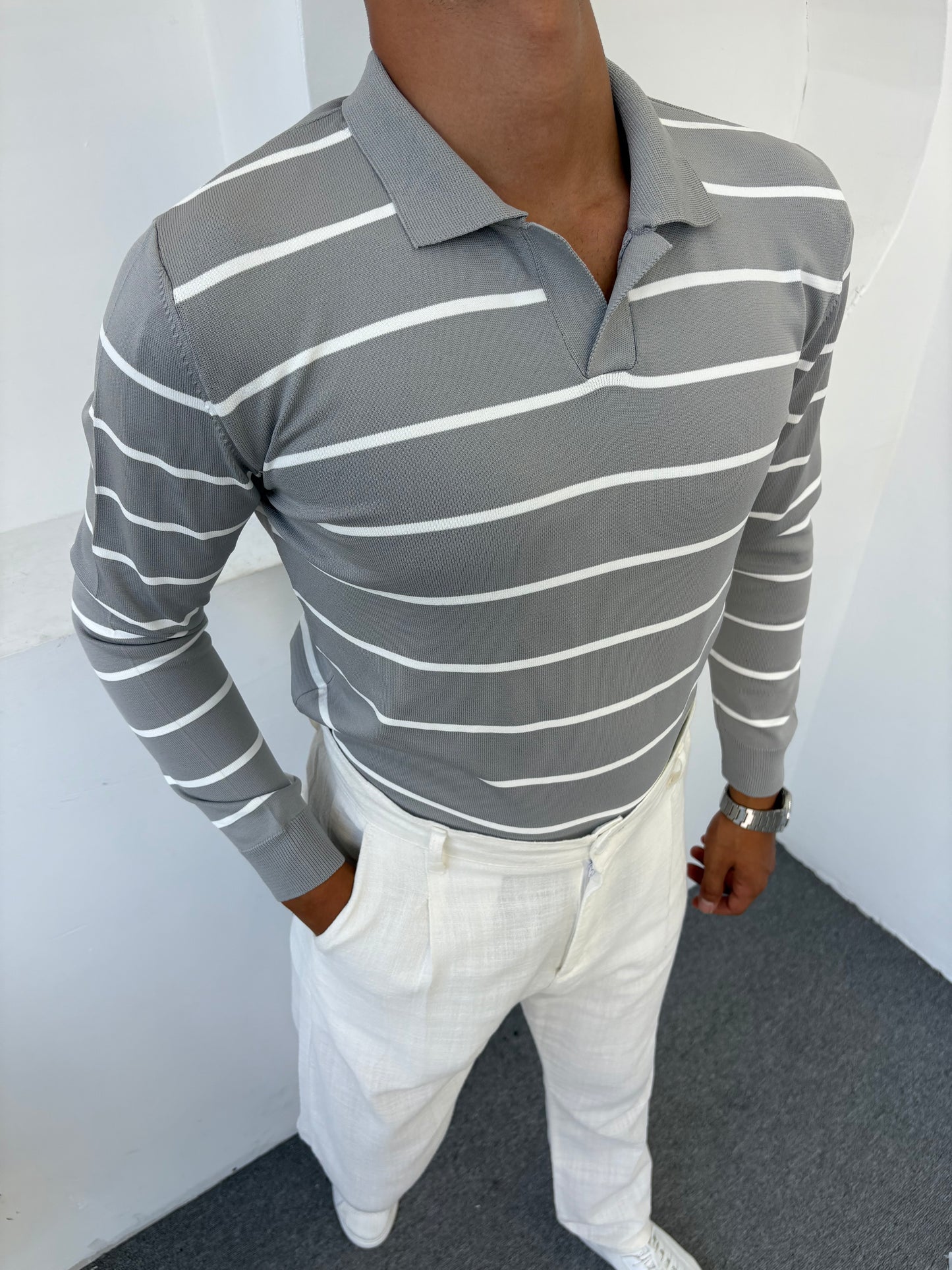 ÇİZGİLİ POLO YAKA SWEATSHİRT GRİ