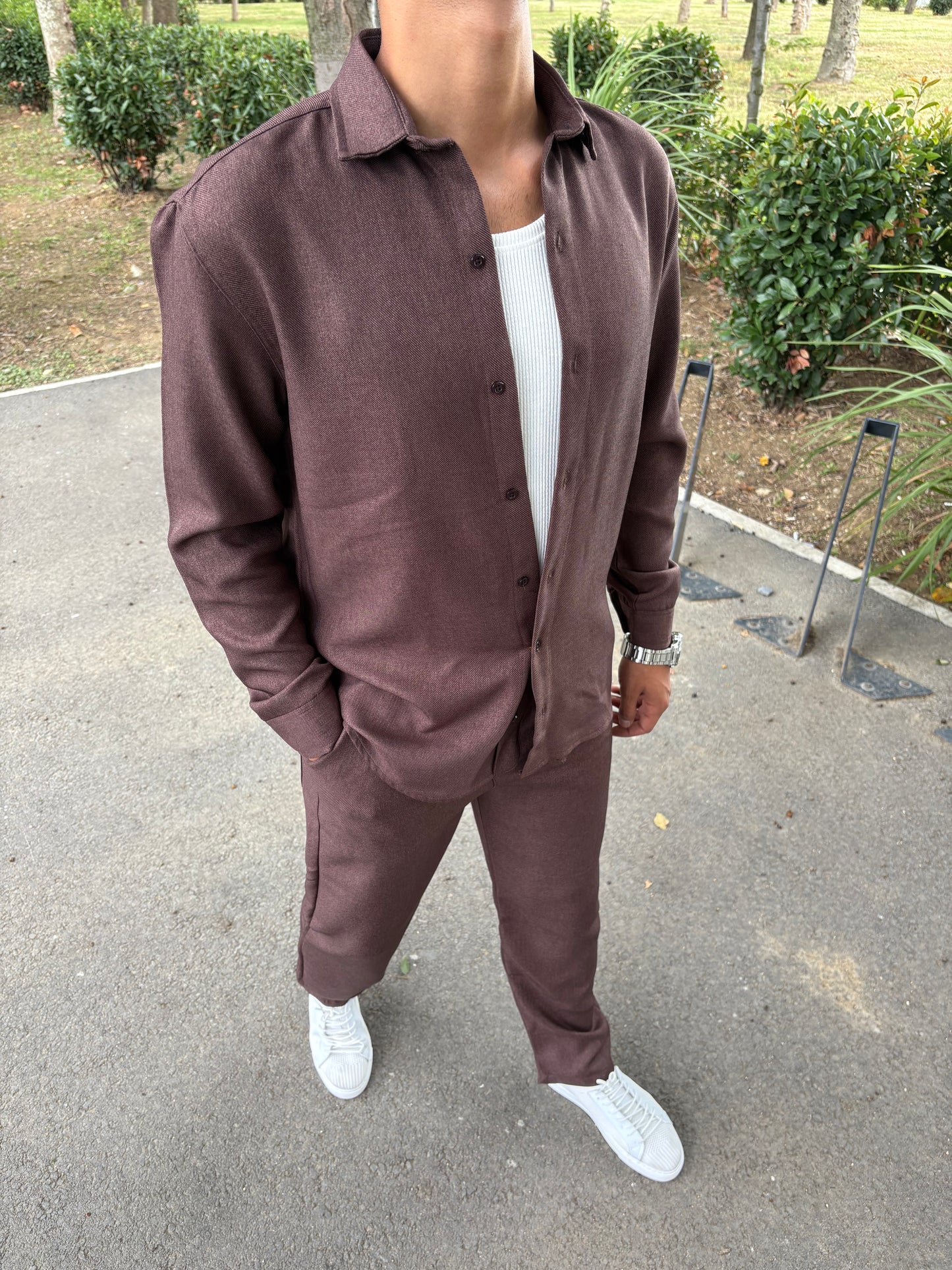 PAMUK ÖRME GÖMLEKLİ TAKIM KAHVE