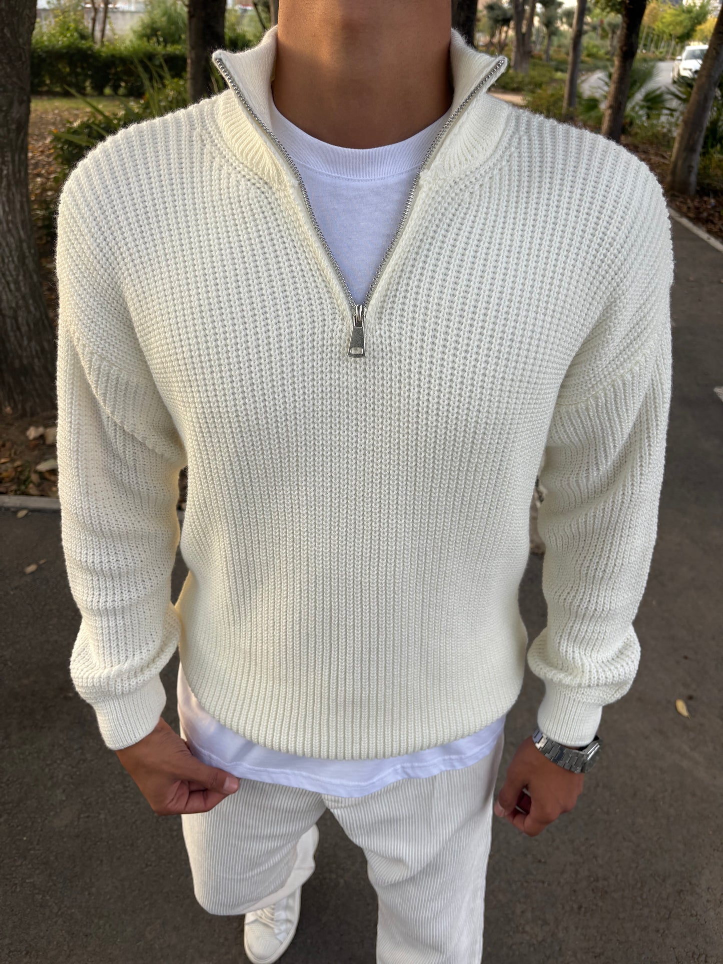 YARIM FERMAUAR TRİKO SWEATSHİRT BEYAZ