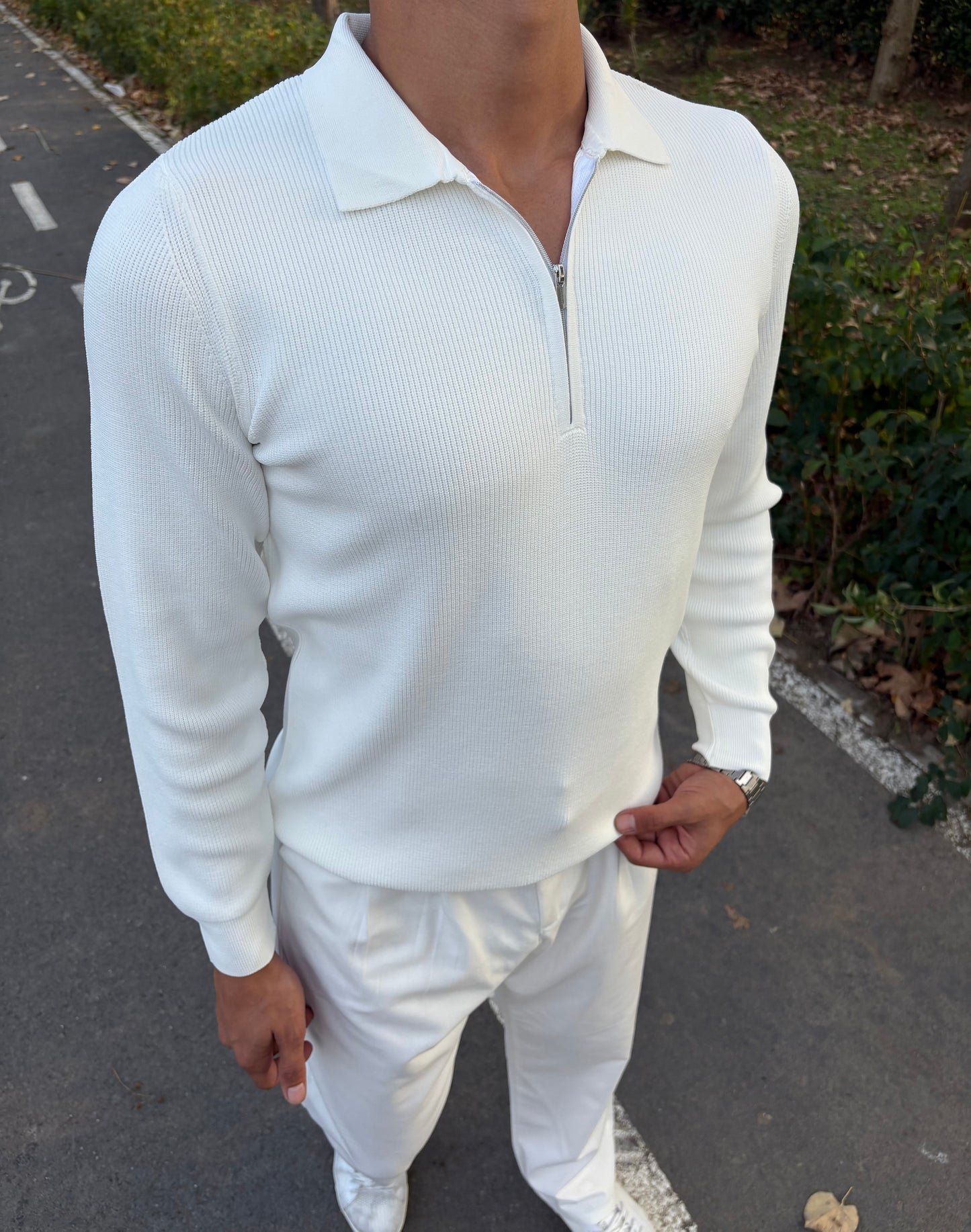 ÇELİK ÖRME YARIM FERMUARLI POLO YAKA SWEATSHİRT BEYAZ