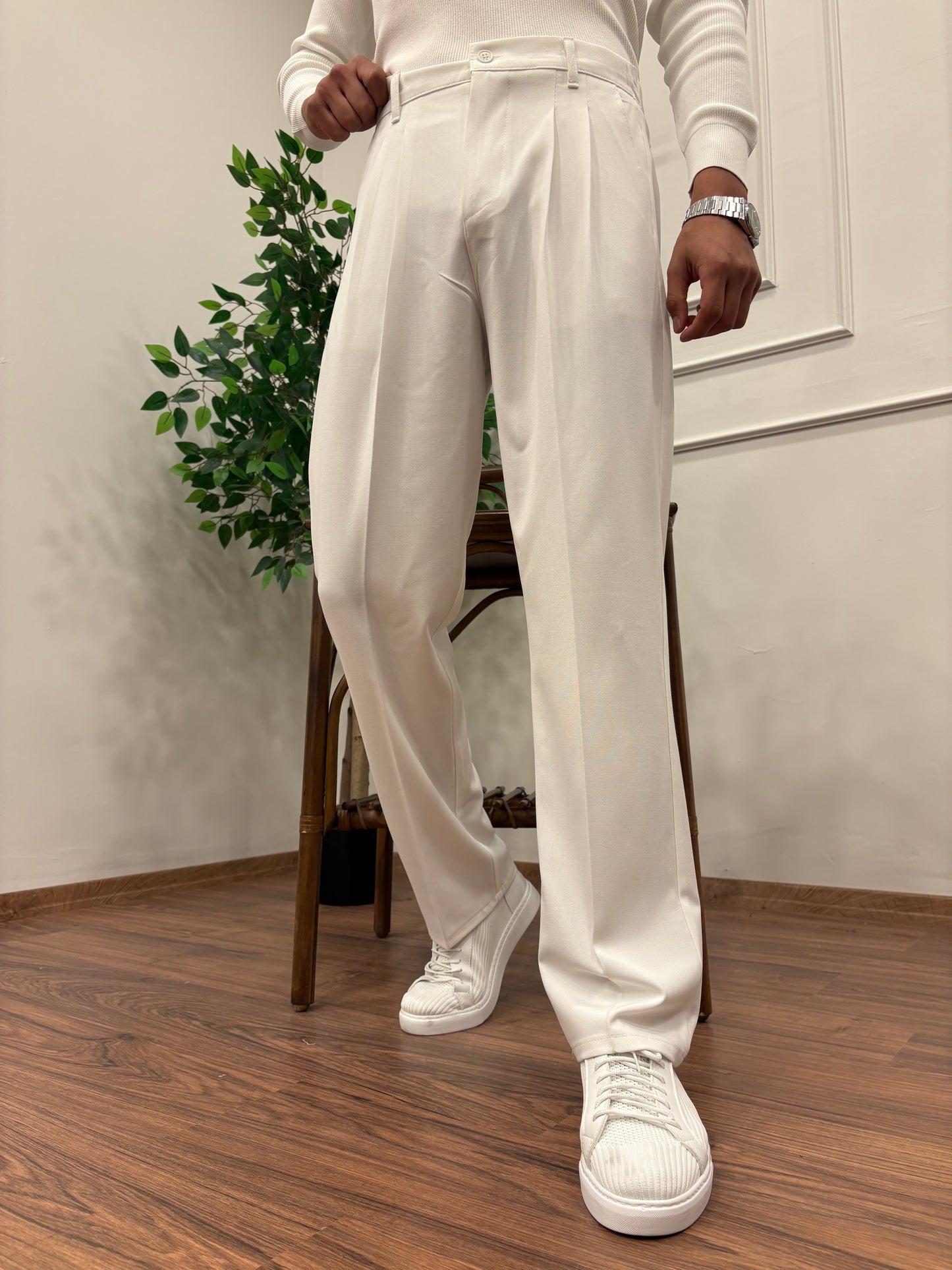 PİLELİ BAGGY KALIP KUMAŞ PANTOLON BEYAZ