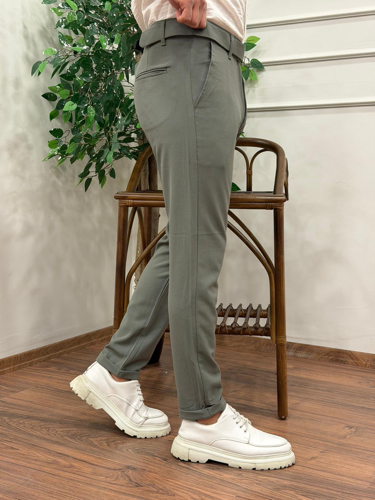 KENDİNDEN KEMERLİ KUMAŞ DUBLE PAÇA PANTOLON ÇAĞLA YEŞİLİ